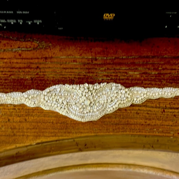 Formal beaded belt 4 wedding dress or  formal occasion.Clear dual snap closure. - Picture 1 of 3